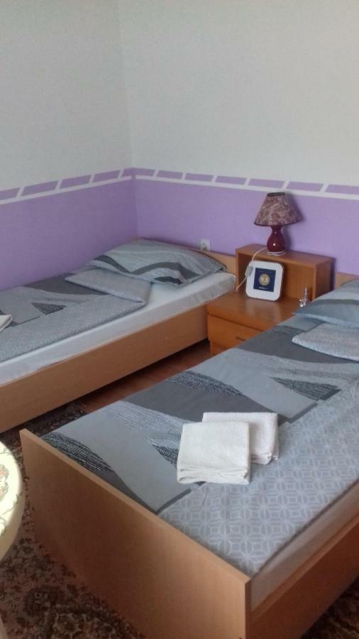 Gacka Rooms Vrhovine 外观 照片