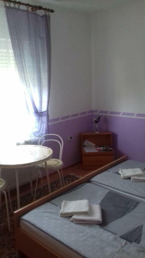 Gacka Rooms Vrhovine 外观 照片