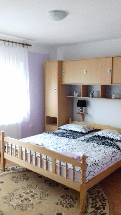 Gacka Rooms Vrhovine 外观 照片